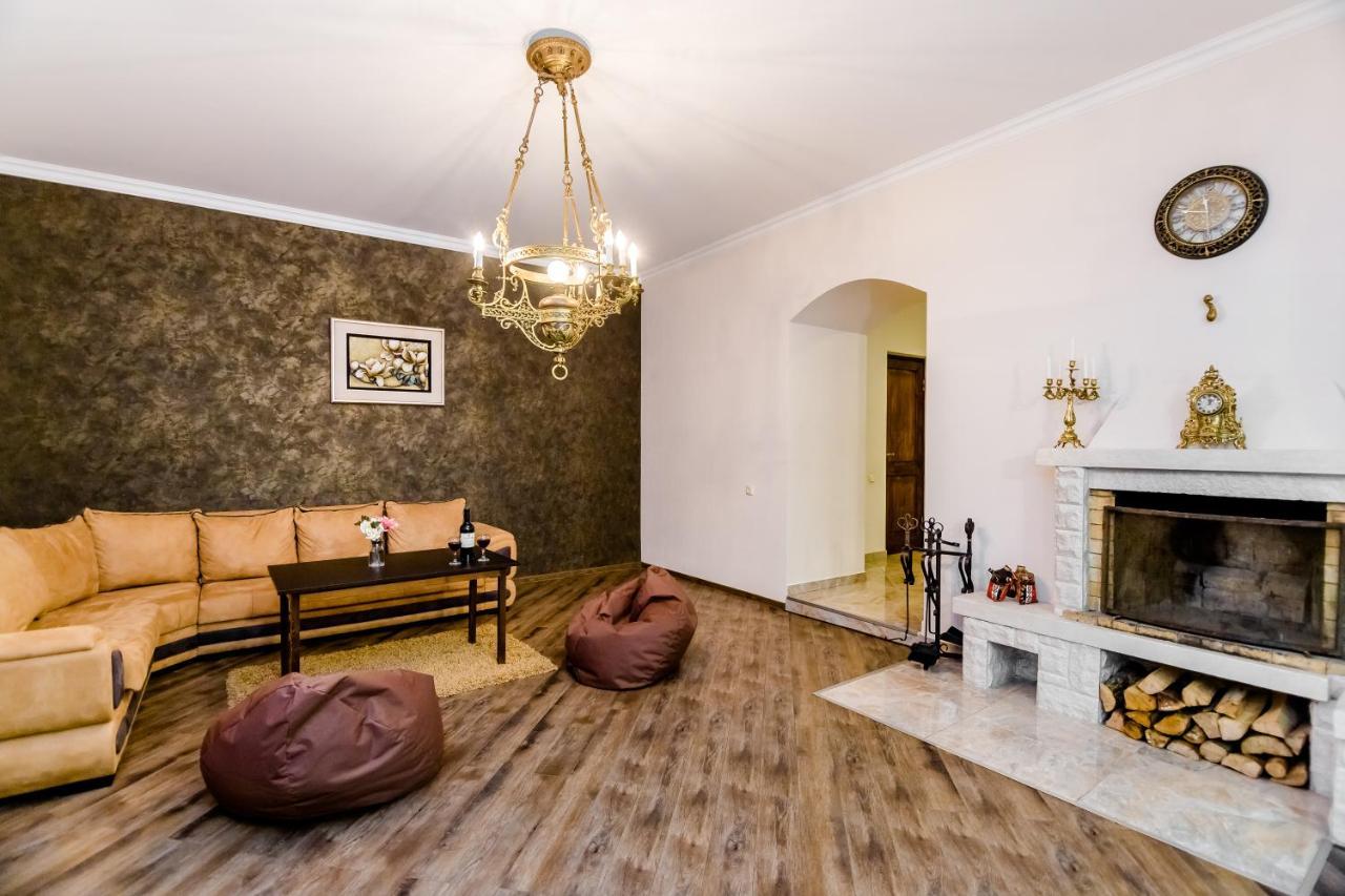 Comfortable House On Marjanishvili Tiflis Dış mekan fotoğraf